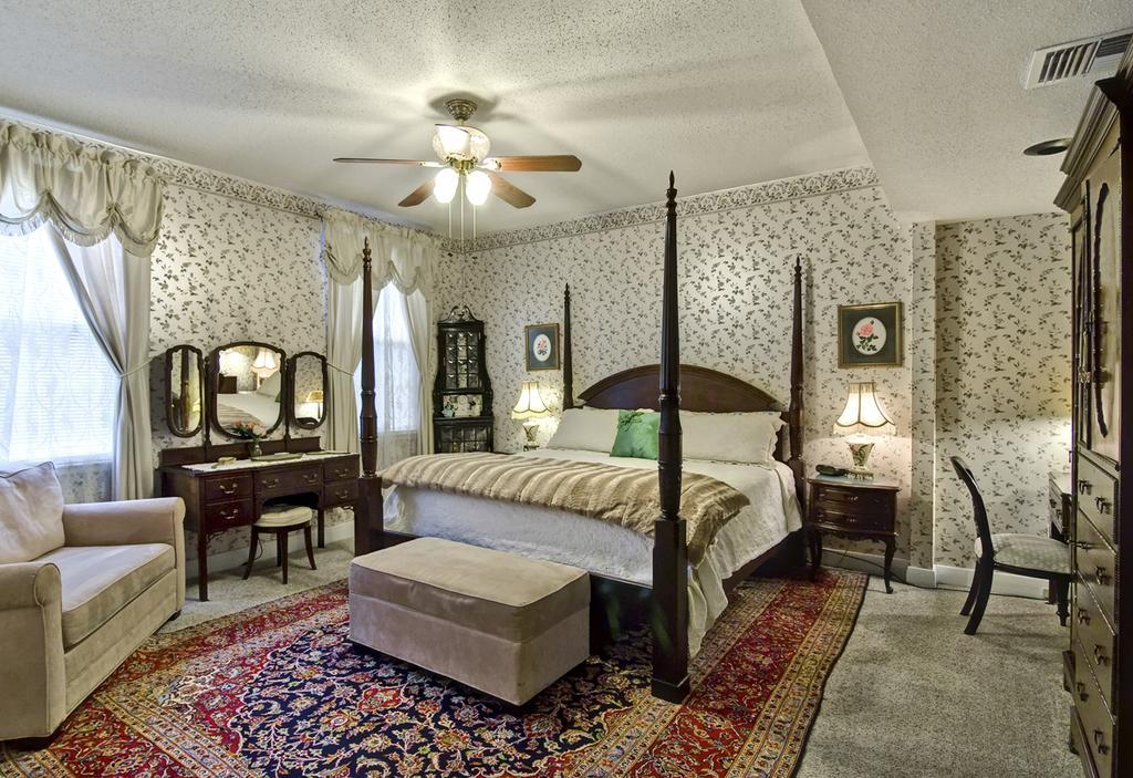 Rose Manor Bed & Breakfast New Orleans Bilik gambar